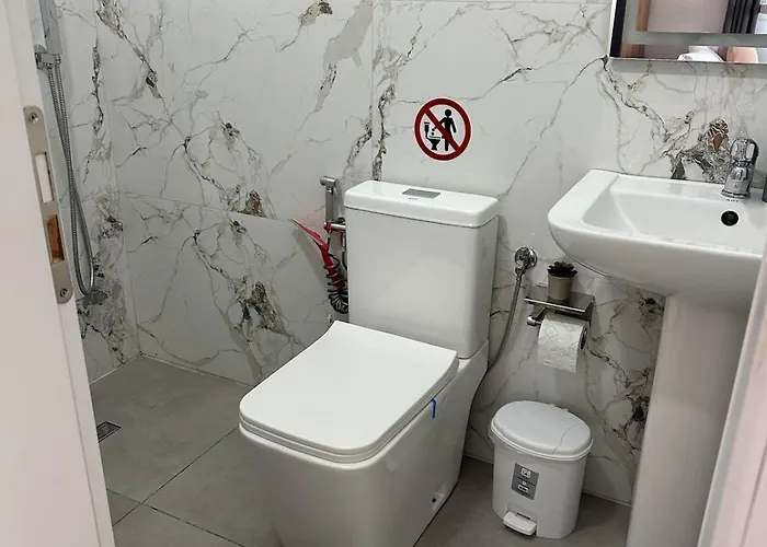 Lexhulo Room's Apartman Domje